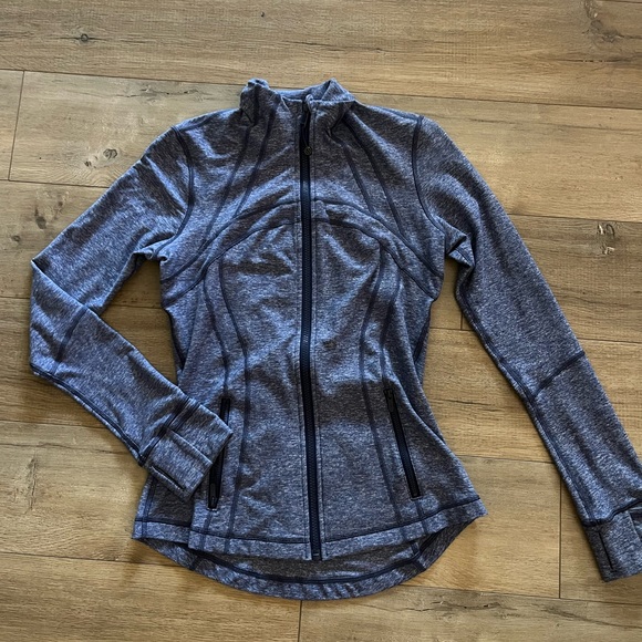 Lululemon Define Jacket Size 6 - Picture 2 of 5